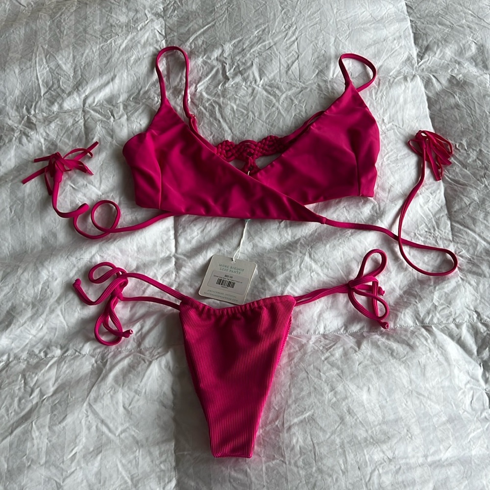 NWT Pink Beach Babe Bikini